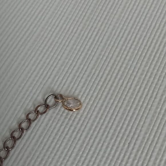 Mini Heart Shaped Engraved G Initial Pendant Gold Toned Lightweight Necklace - Picture 7 of 9